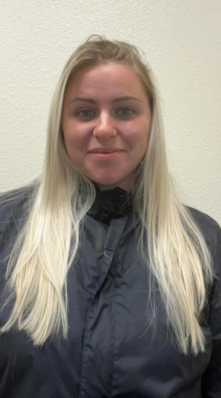 How to Make Thin Hair Look Thick: Simple Tricks for Fuller Volume