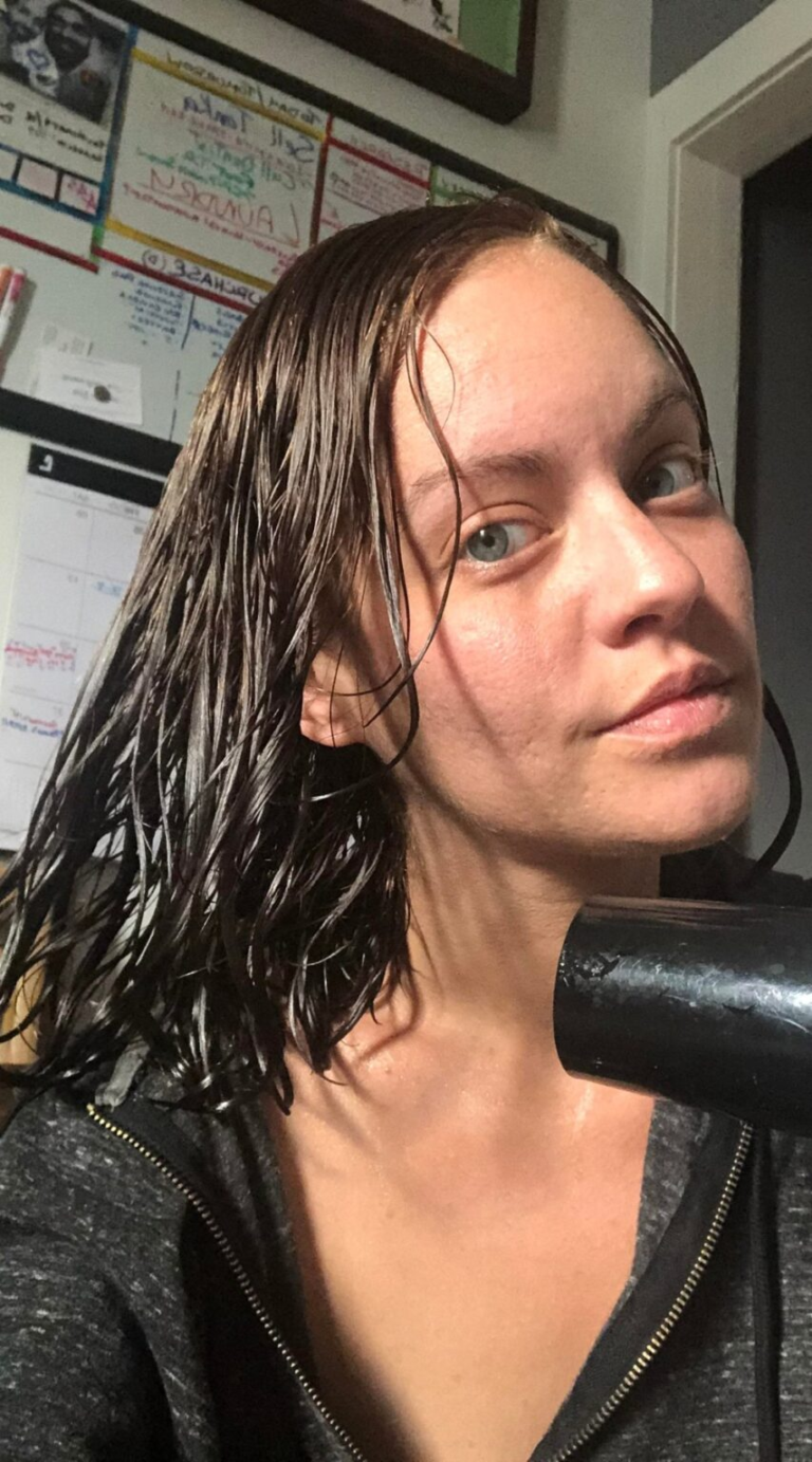 Why Does My Hair Smell Bad Even After Washing? Understanding the Causes and Fixes
