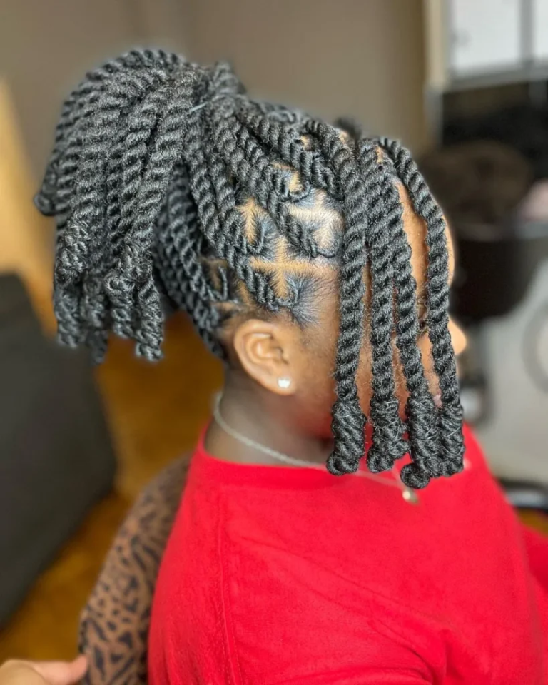 26 Short Invisible Locs Hairstyles: Chic and Trendy Ideas for a Fresh Look